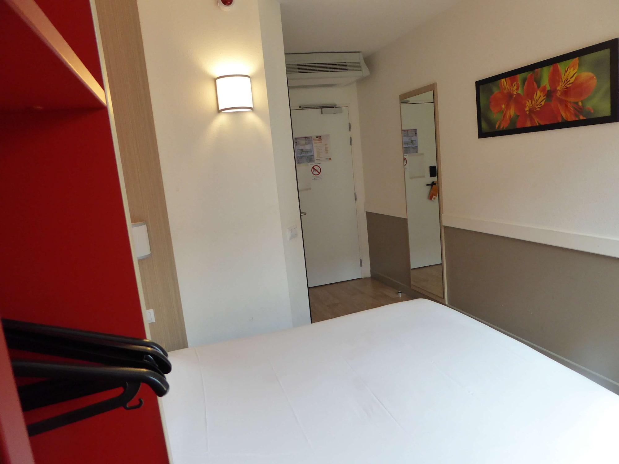 Premiere Classe Roissy - Aeroport Cdg - Hotel Le Mesnil-Amelot