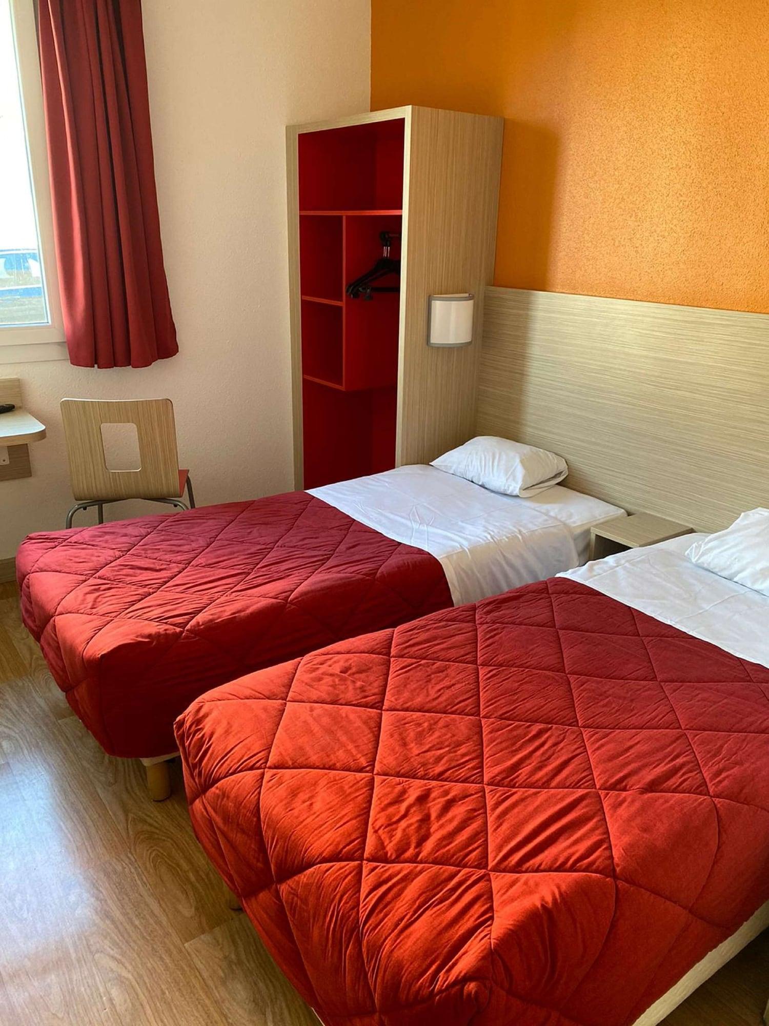 Première Classe Roissy - Aéroport Cdg - Hotel