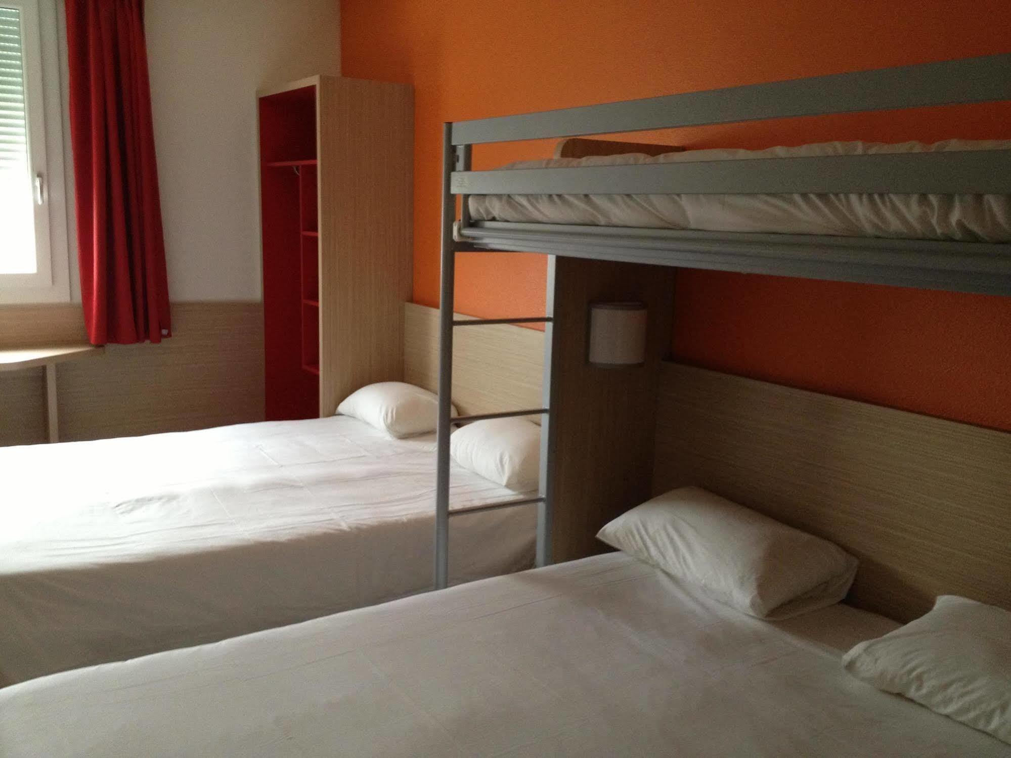 Première Classe Roissy - Aéroport Cdg - Hotel